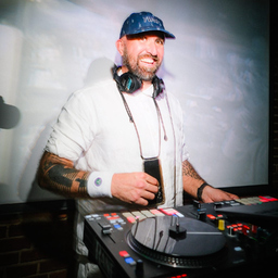 dj mujo