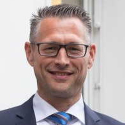 Dr. Thorsten Engel