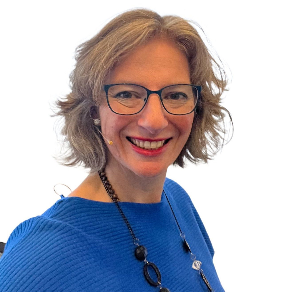 Stefanie Egger Mitglied der Geschäftsleitung CRIF AG XING