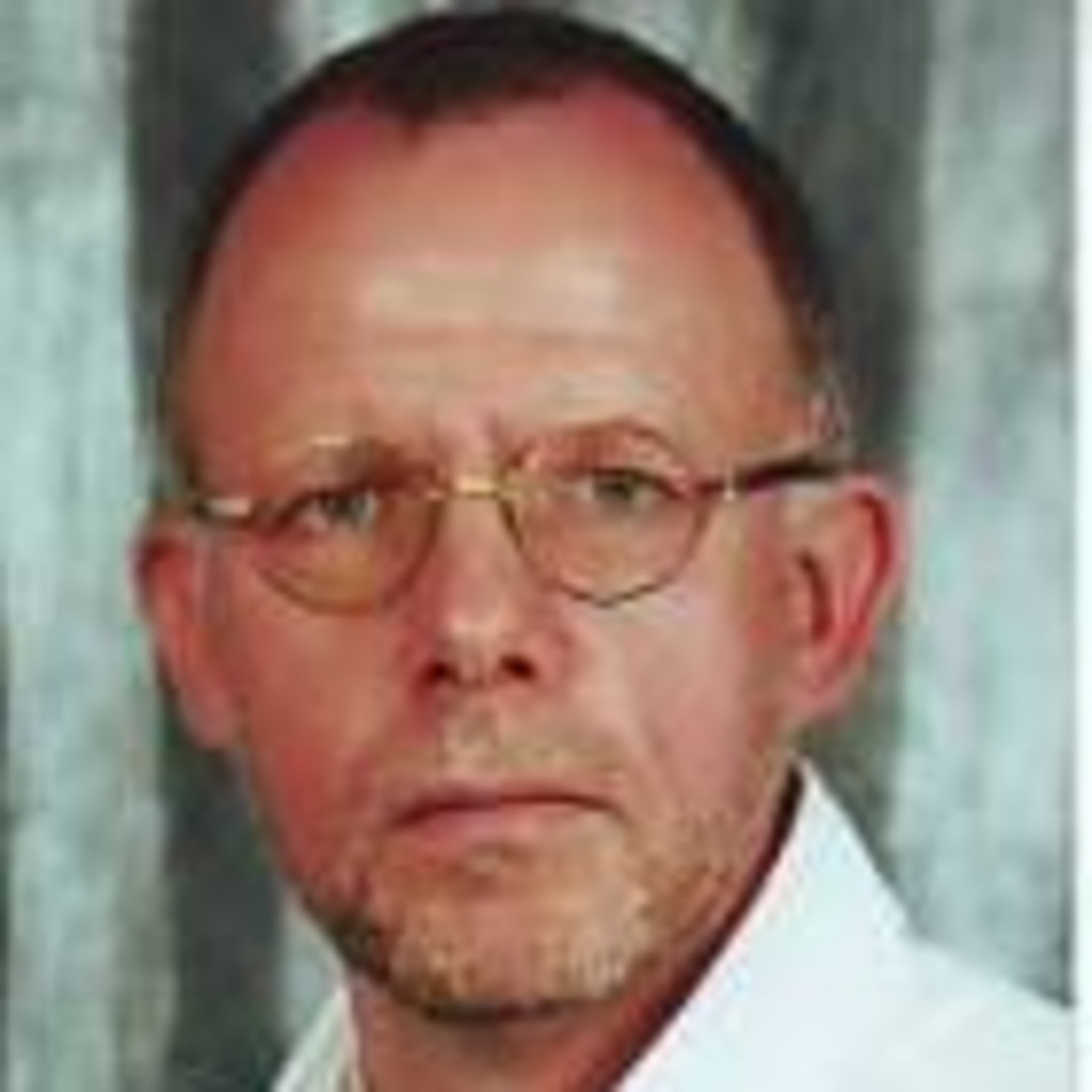 Dipl.Ing. Axel Born Geschäftsführer Bausachverständigenund Ing