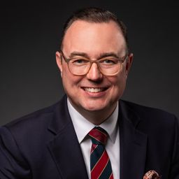 Dr. Marco Schinze-Gerber