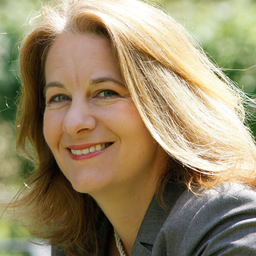 Mag. Astrid Palm