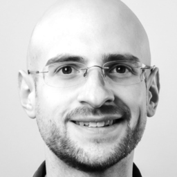 Manfred Sari