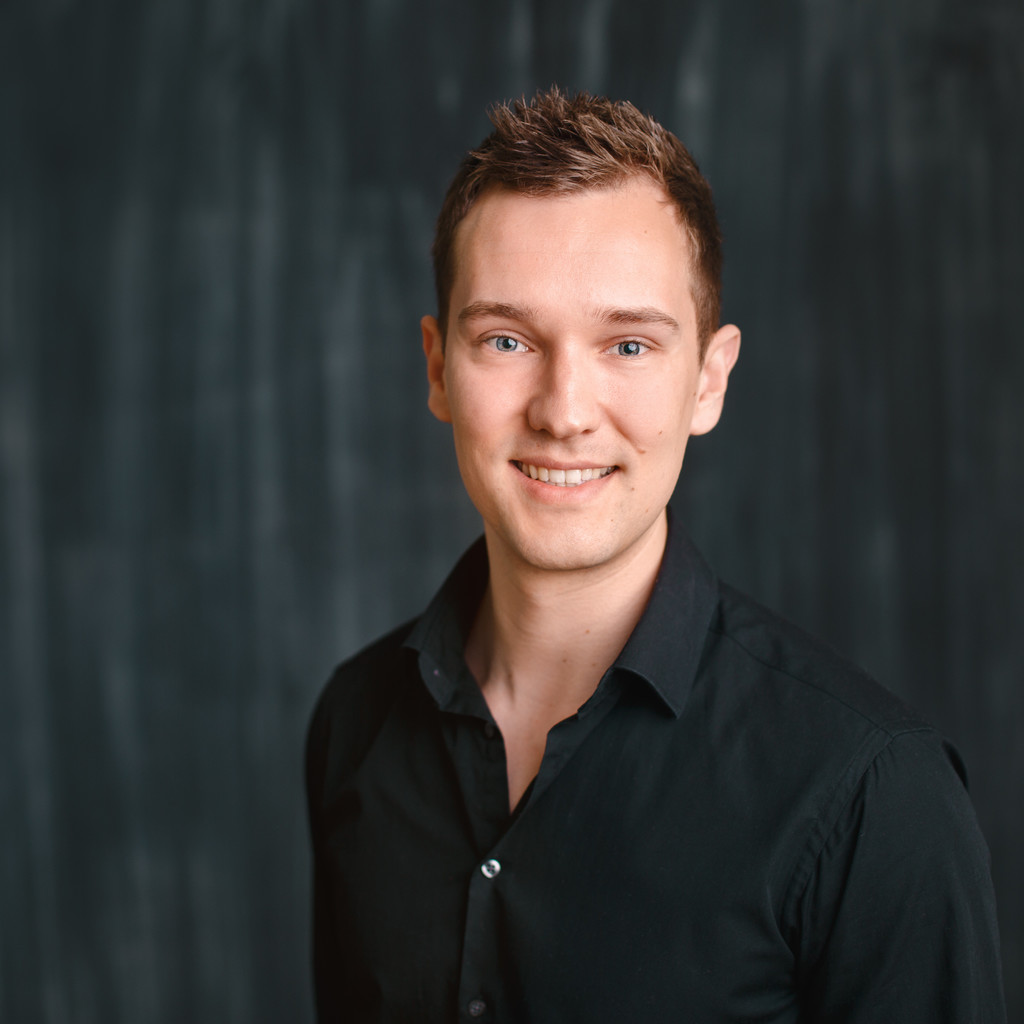 Benjamin Brühl Venture Head of Product FinLeap XING