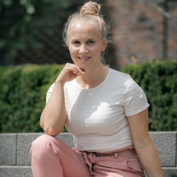 Aniela Schlott