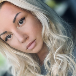Adriana Harzer