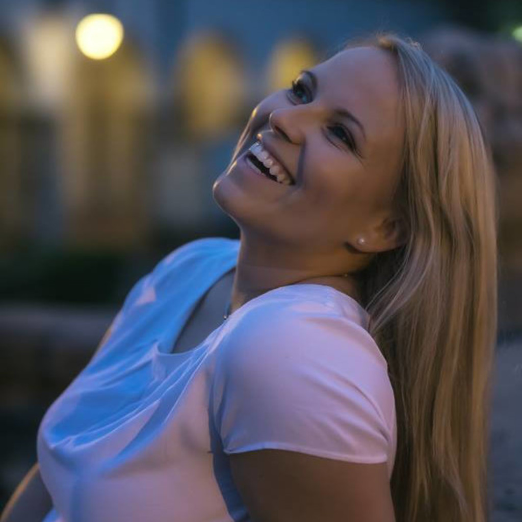 Mag. Anna Gasparini Marketing & Communication Manager FENTHUM S.A