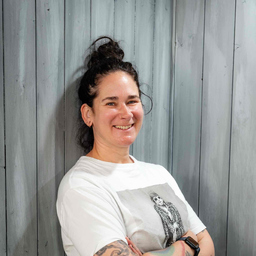 Julia Prade