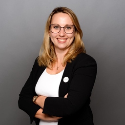 Verena Hering