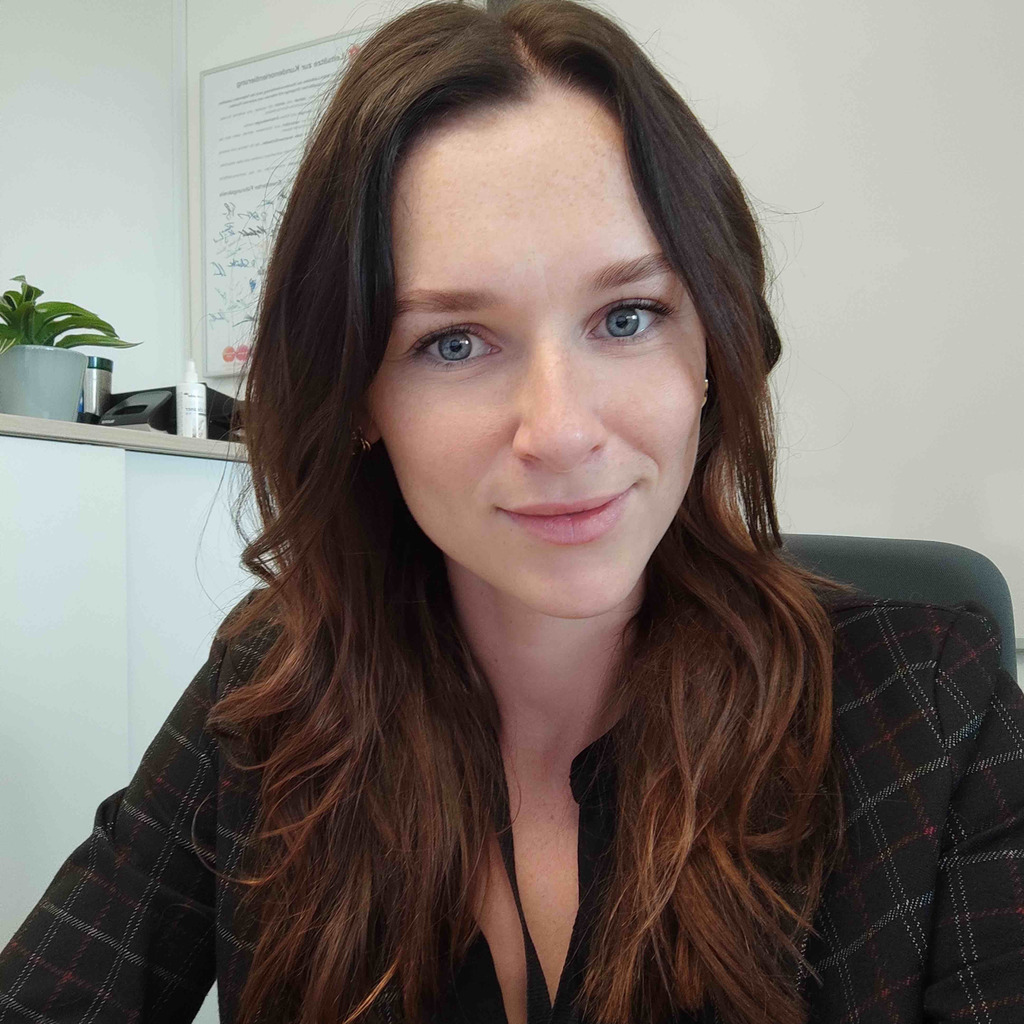 Social Media Profilbild Dora Pia Schwarz Münster