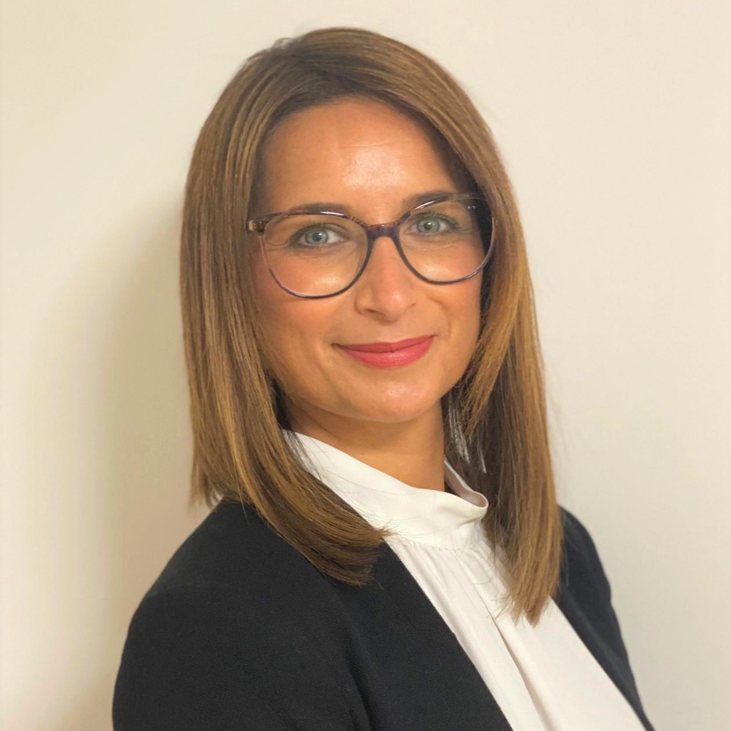 Daniela Suppa Sachbearbeiterin Verkaufsinnendienst AXA Schweiz XING