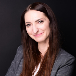 Yasmin Glombik
