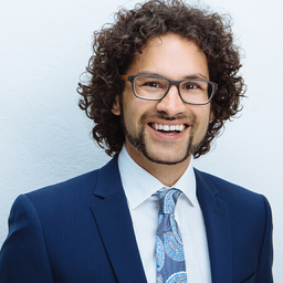 Dr. Payam Akbar