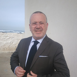 Eduardo Mata