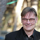 Dr. Rene Umlauft