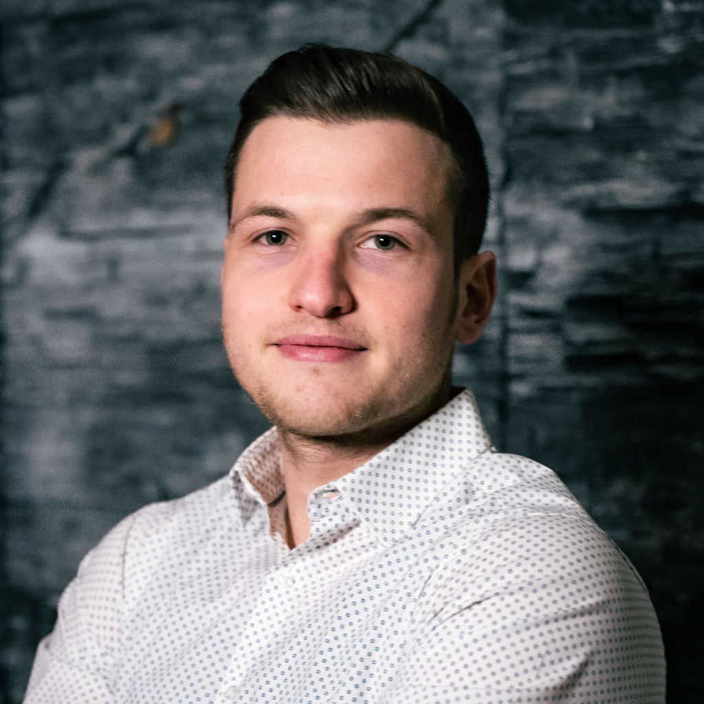 Stefan Schmitt Innovations und Informationsmanagement Hochschule