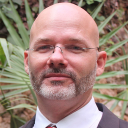 Dominic Warth