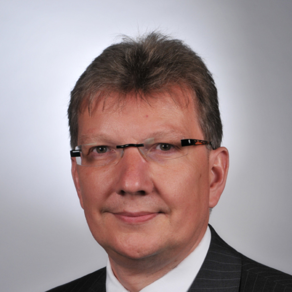 Christoph Schmidt Vermögensberater Deutsche Vermögensberatung XING