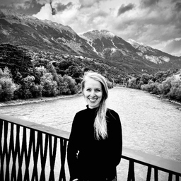 Laura Kloth