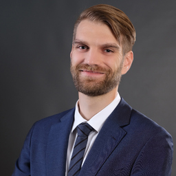 Dr. Dominik Segiet