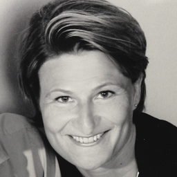 Dr. Ellen Stommel