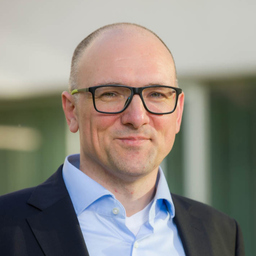 Dipl.-Ing. Marek Schikora