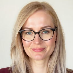 Sarah Wettig