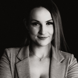 Julia Stierle
