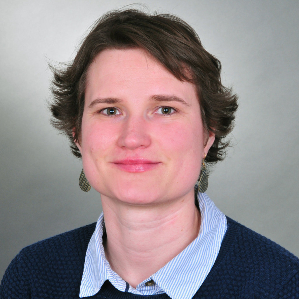 Jadwiga Brützke Kulturvermittlerin und Datenmanagement Domowina e.V