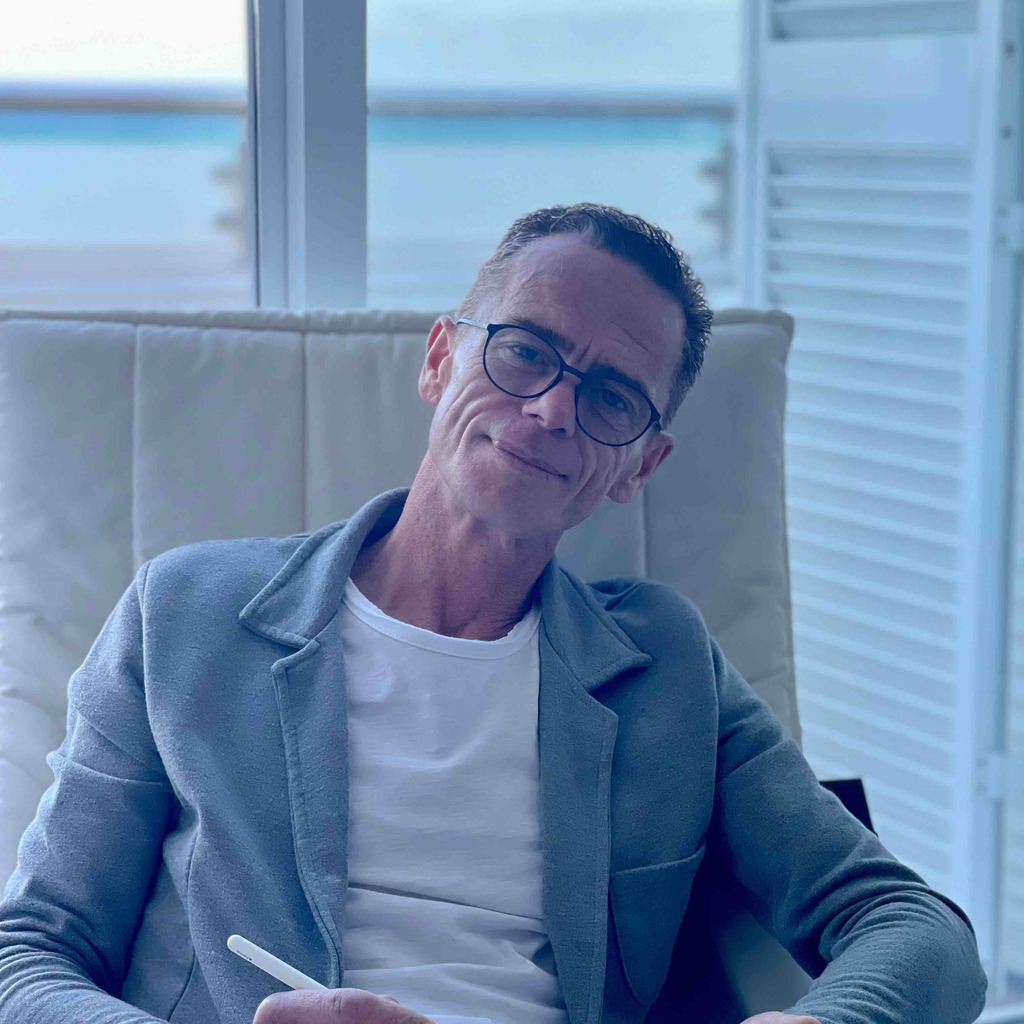 Yuriy Guryev Geschäftsführer GHS Plus GmbH XING