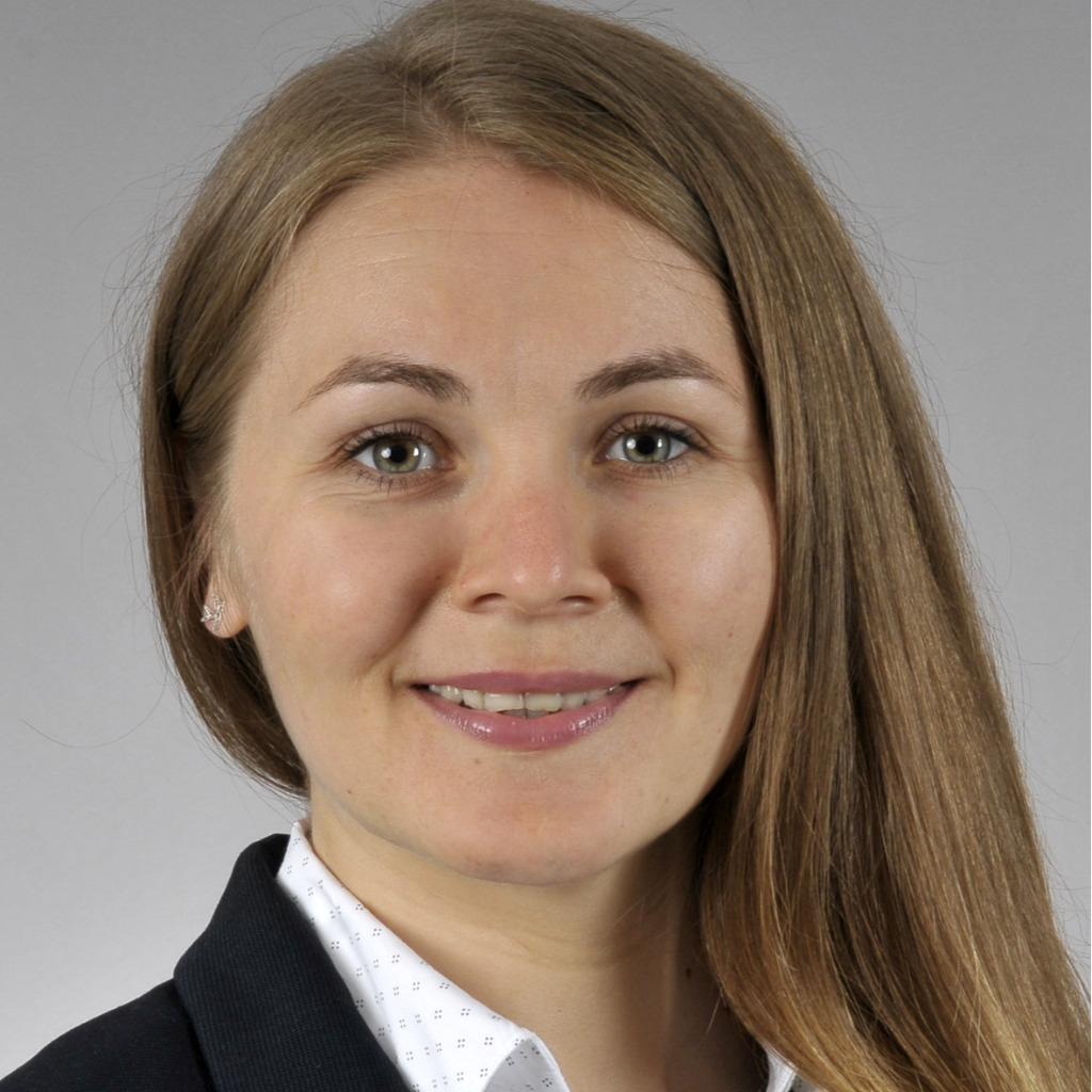 Solomiia Borova Doktorandin Universität Würzburg, Doktorandin XING