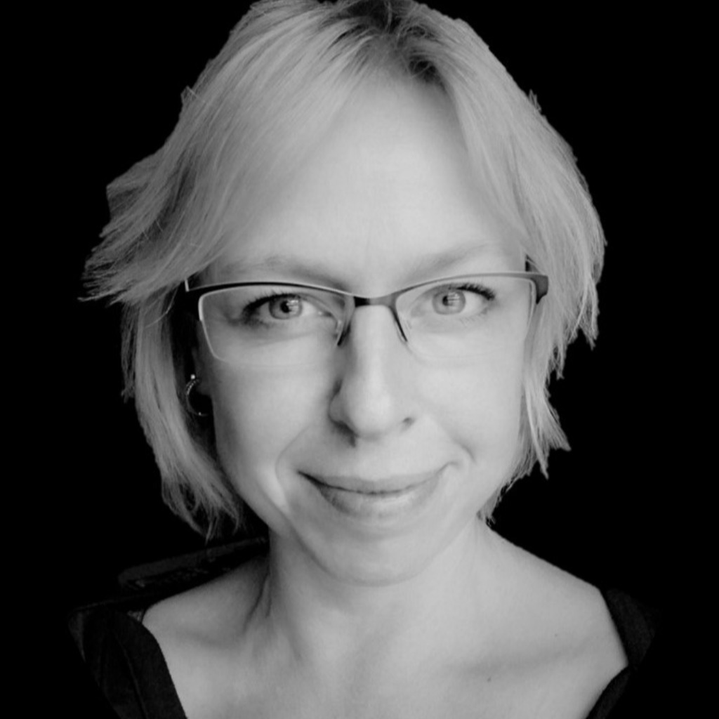 Social Media Profilbild Monique amey özel Köln