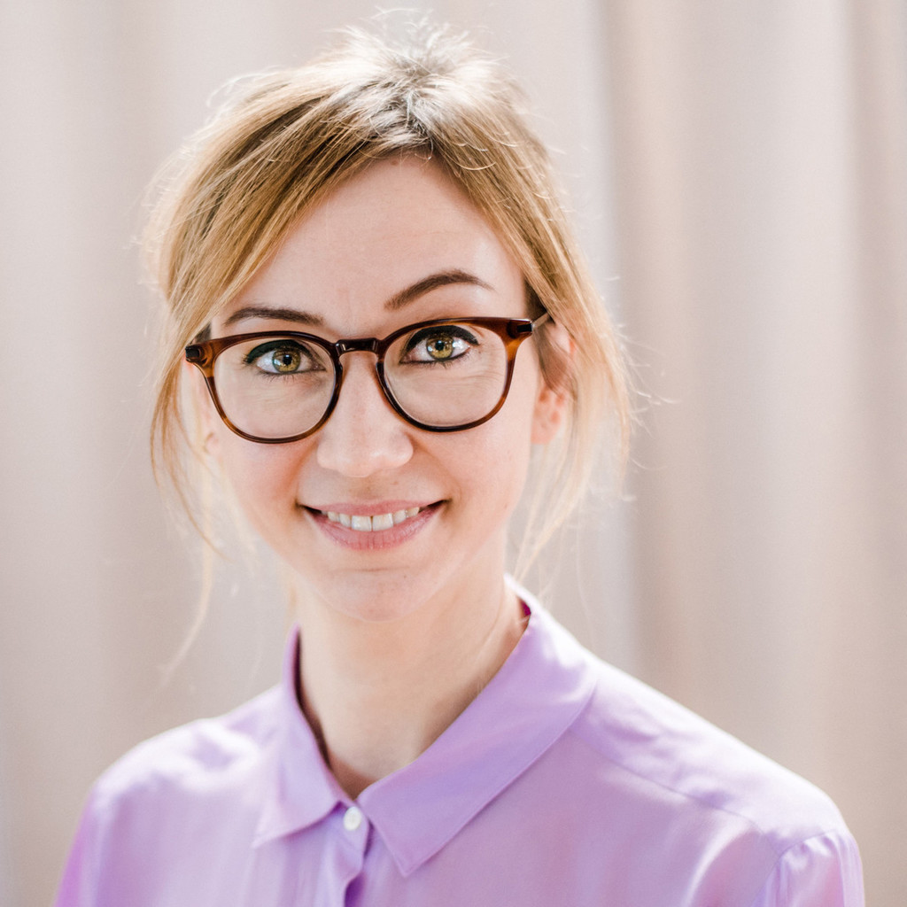 Katharina Will's Instagram, Twitter & Facebook on IDCrawl