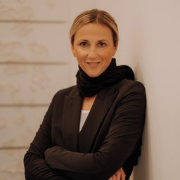Sarah Simons 