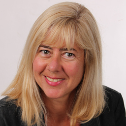 Andrea Canek