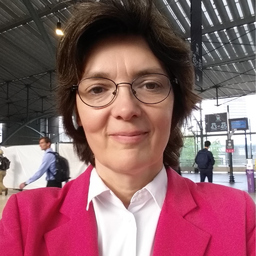 Nadine GESBERT