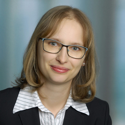Dr. Lisa Riedel