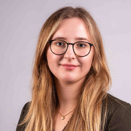 Paula Feneis