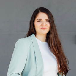 Yasemin Holländer 