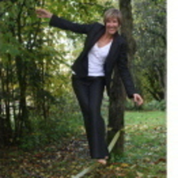 Julia Hildebrand