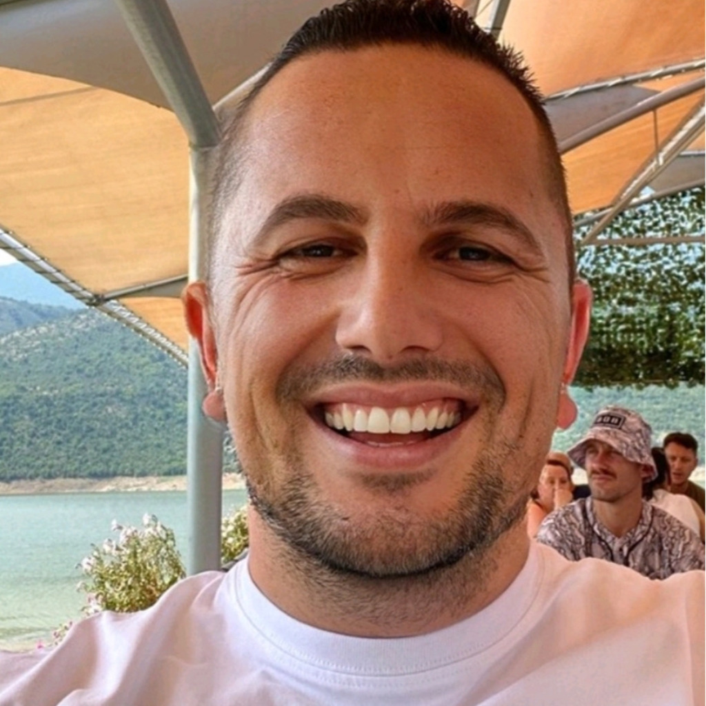 Meriton Bekteshi Gebäudereinigungsfachmann Clean Hotelservice GmbH