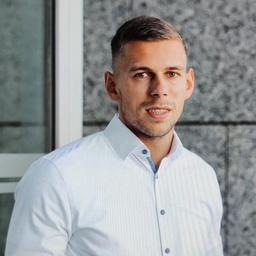 Nils Lukas