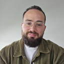 Selim Ayhan