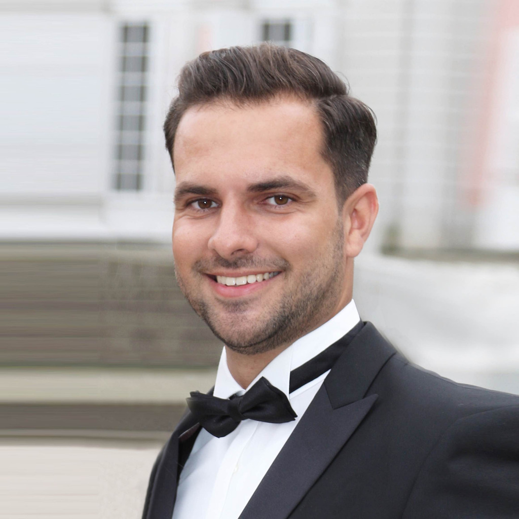 Nicolas Michaely Bauleitung / Projektleitung SCHÜTT INGENIEURBAU