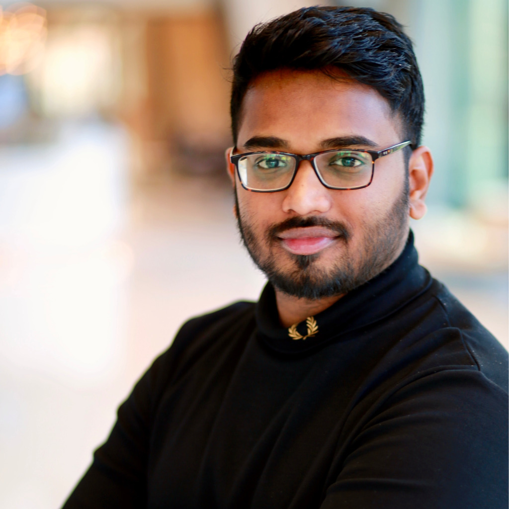 BALAKRISHNAN RAMAKRISHNAN Strategy Analyst RedCarpet XING