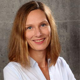 Nadine Groth