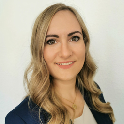 Stefanie Momber