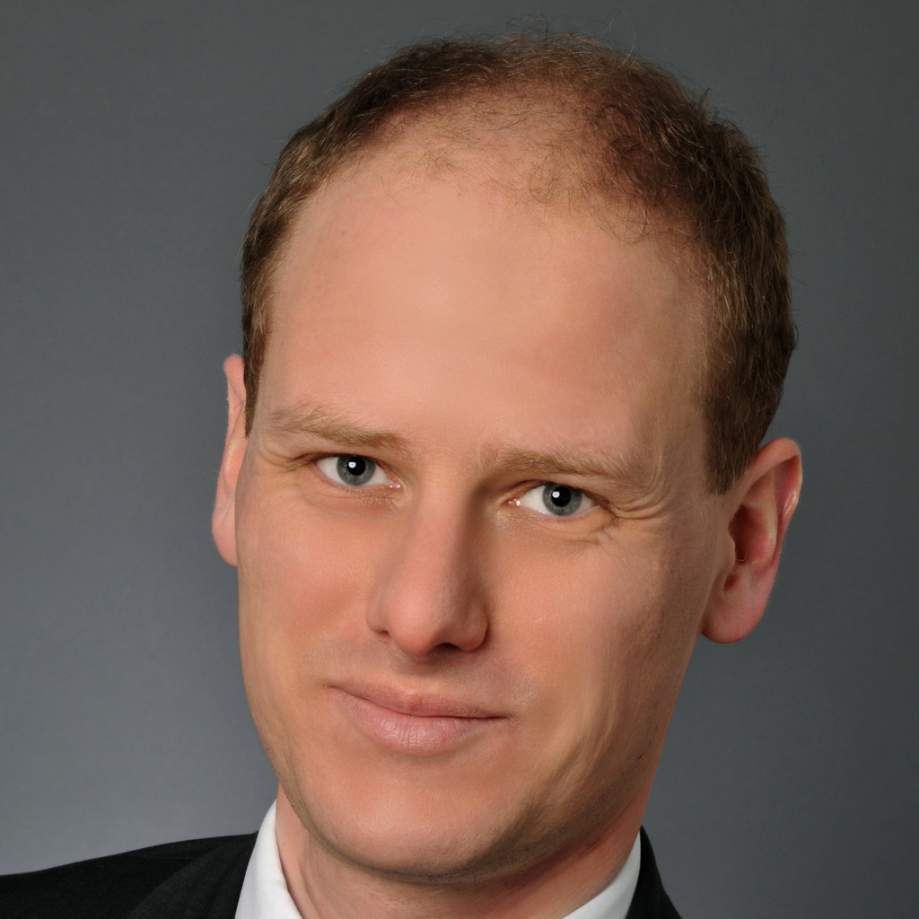 Alexander Grebe Director Customer Product Management Giesecke