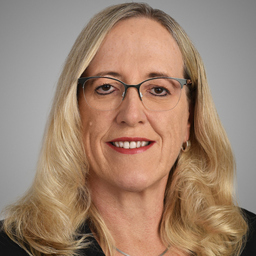 Iris Zelter