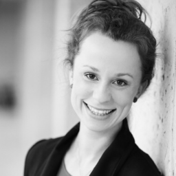 Christine Loges